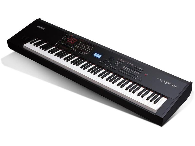 Yamaha S90XS